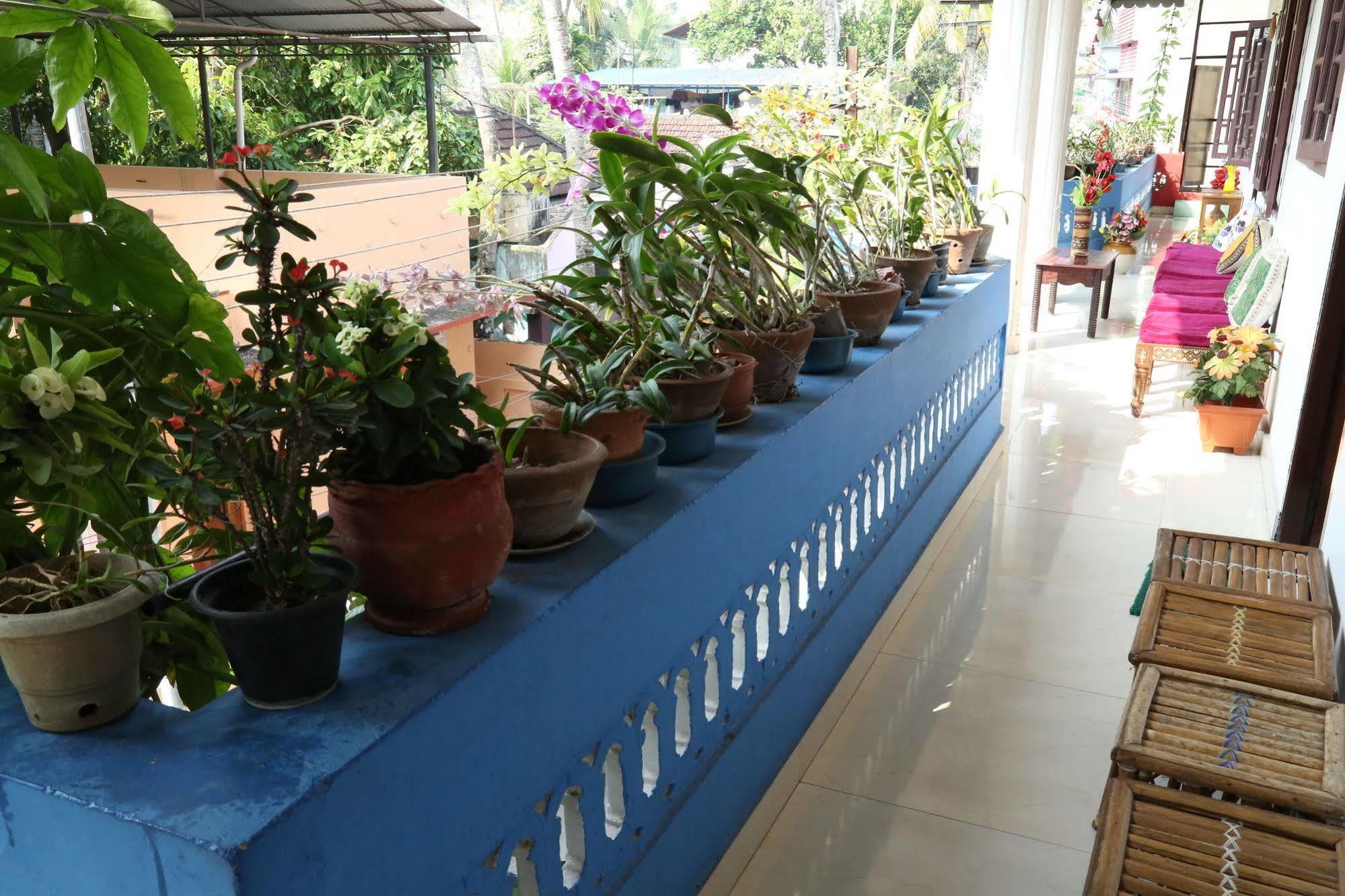 Dream Catcher Home Stay Kochi Kültér fotó